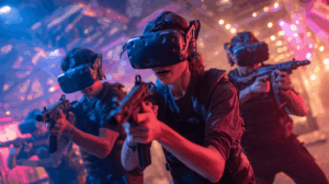 4 joueurs, casques VR sur la tête et fusille à pompes en main