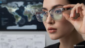 gentle monster s'apprête à étendre sa présence en amérique du nord et en europe grâce au lancement innovant de ses lunettes intelligentes, alliant technologie et design avant-gardiste.