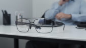 découvrez les lunettes intelligentes memomind one, qui ont réussi à lever plus de 500 000 $ grâce au financement participatif, révolutionnant ainsi l'expérience technologique au quotidien.